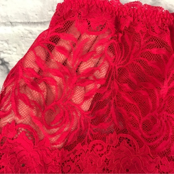 $50 if bundled Victoria’s Secret Lace Garter Thong Skirt Deadstock Small‎ Red - Picture 7 of 10